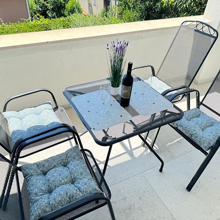 Apartments & Rooms Petra 자다르 외부 사진